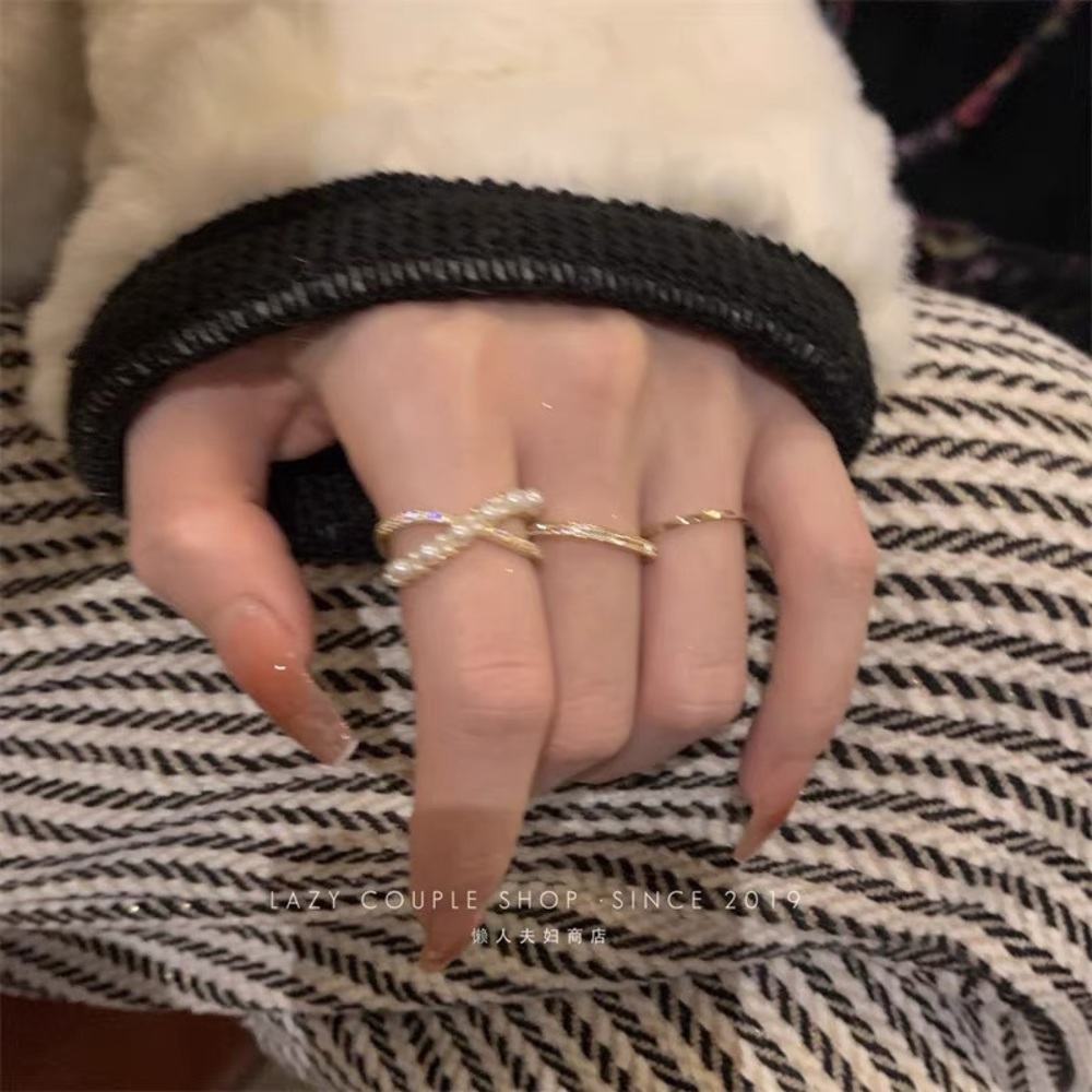rings - Picture 2 of 3